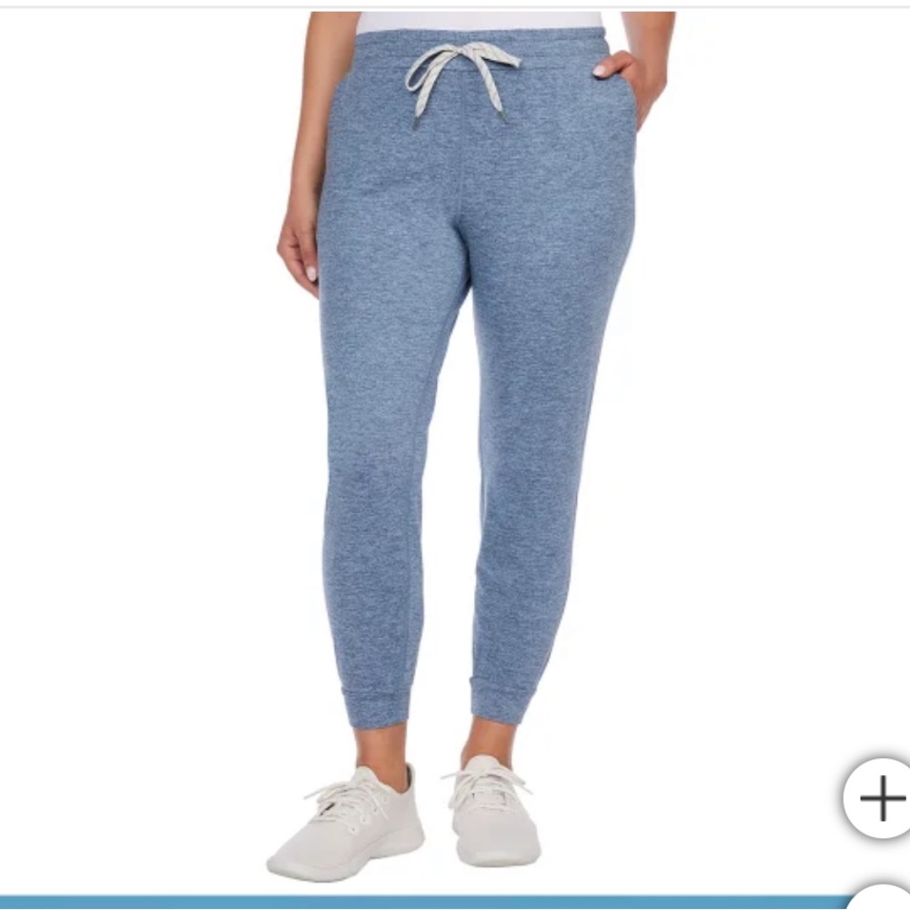 Kirkland Signature Ladies' Lightweight Jogger
Costco XS RARE!!